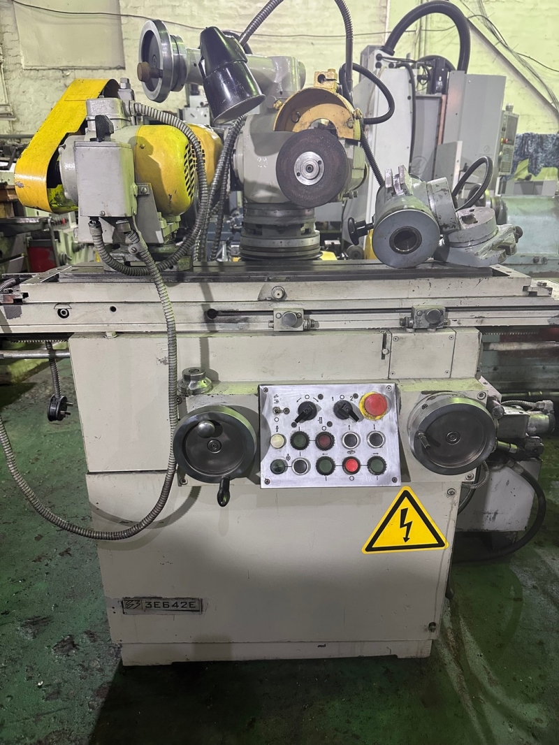 Универсальный заточной станок 3е642е